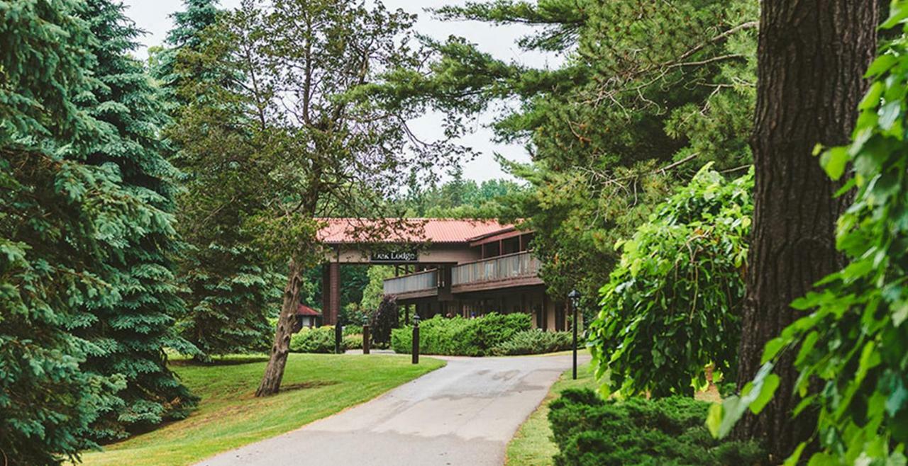 Oakwood Resort Grand Bend Exterior foto